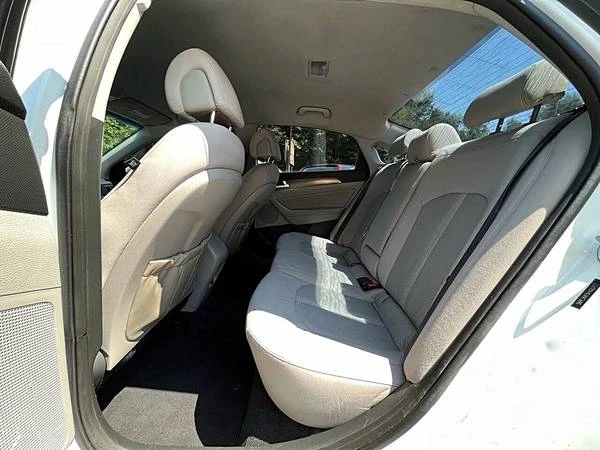 2015 Hyundai Sonata - Image 12 of 21