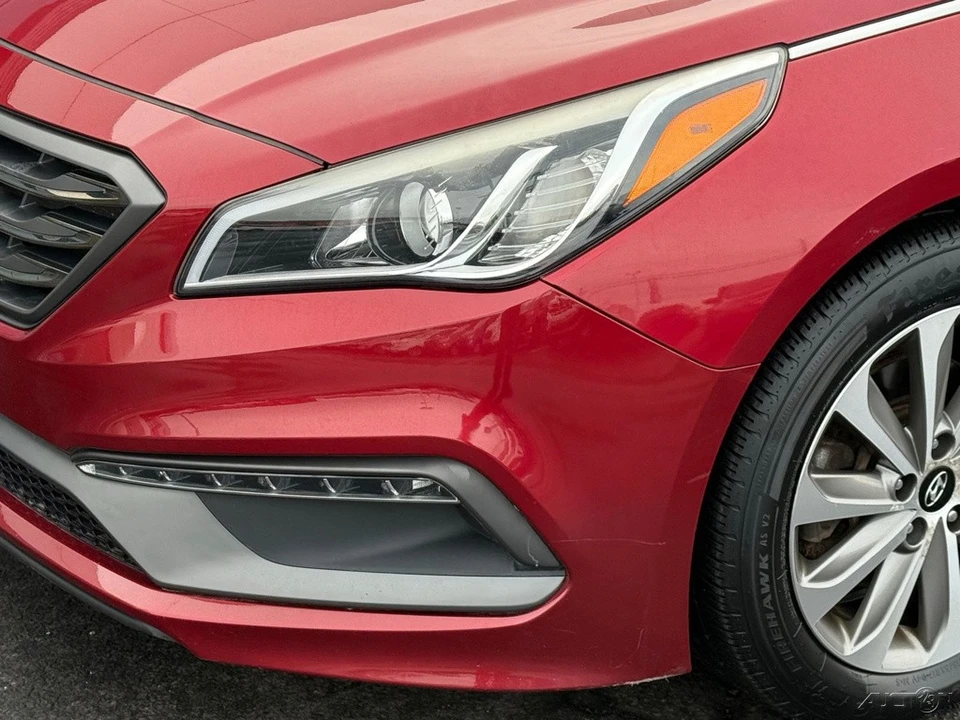 2015 Hyundai Sonata - Image 9 of 12