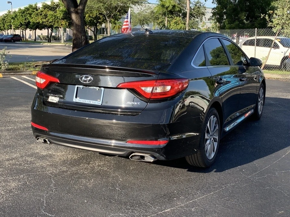2015 Hyundai Sonata - Image 3 of 12