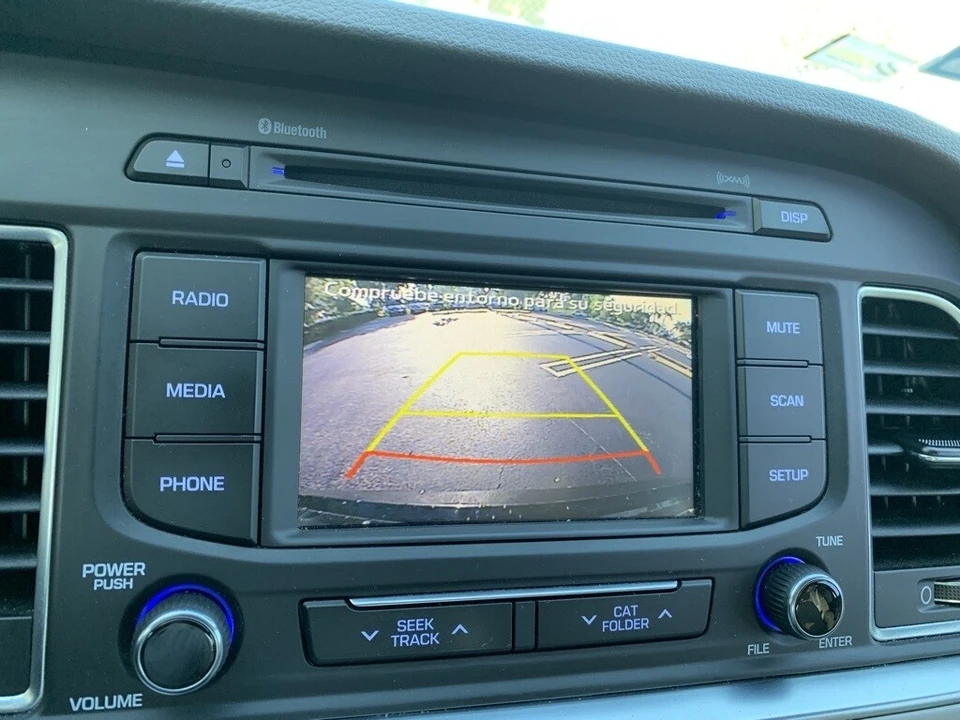 2015 Hyundai Sonata - Image 8 of 12