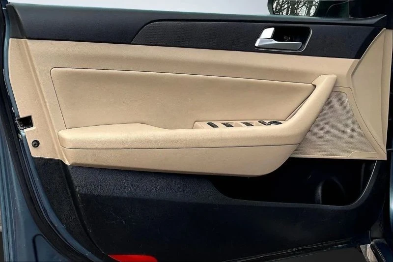 2015 Hyundai Sonata - Image 9 of 12