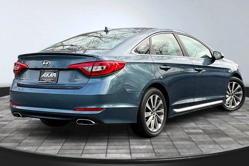 2015 Hyundai Sonata - Image 5 of 12