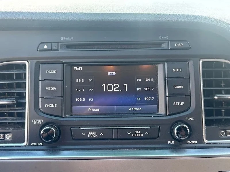 2015 Hyundai Sonata - Image 9 of 12