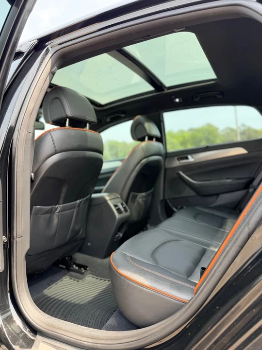 2015 Hyundai Sonata - Image 9 of 10