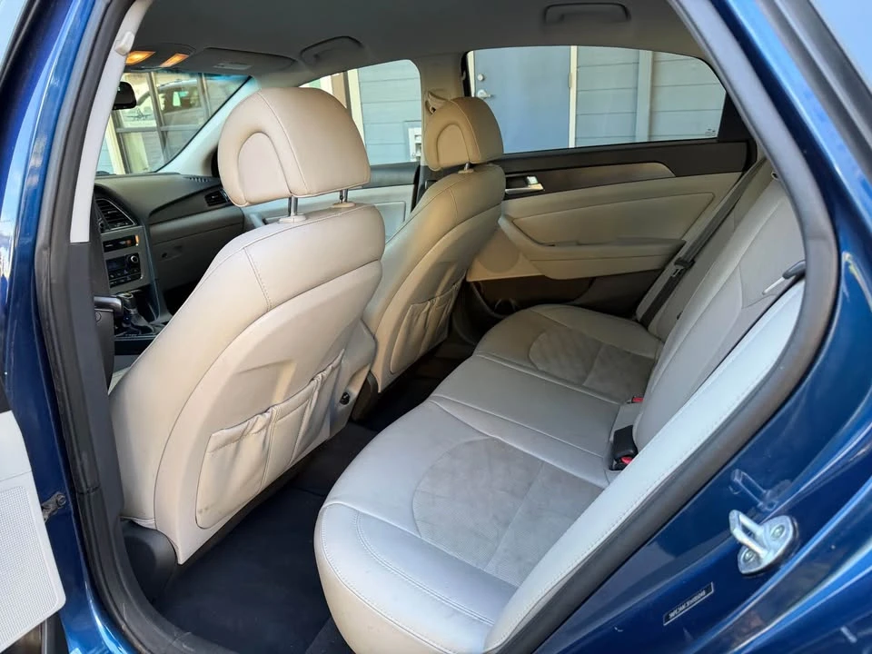 2015 Hyundai Sonata - Image 6 of 9