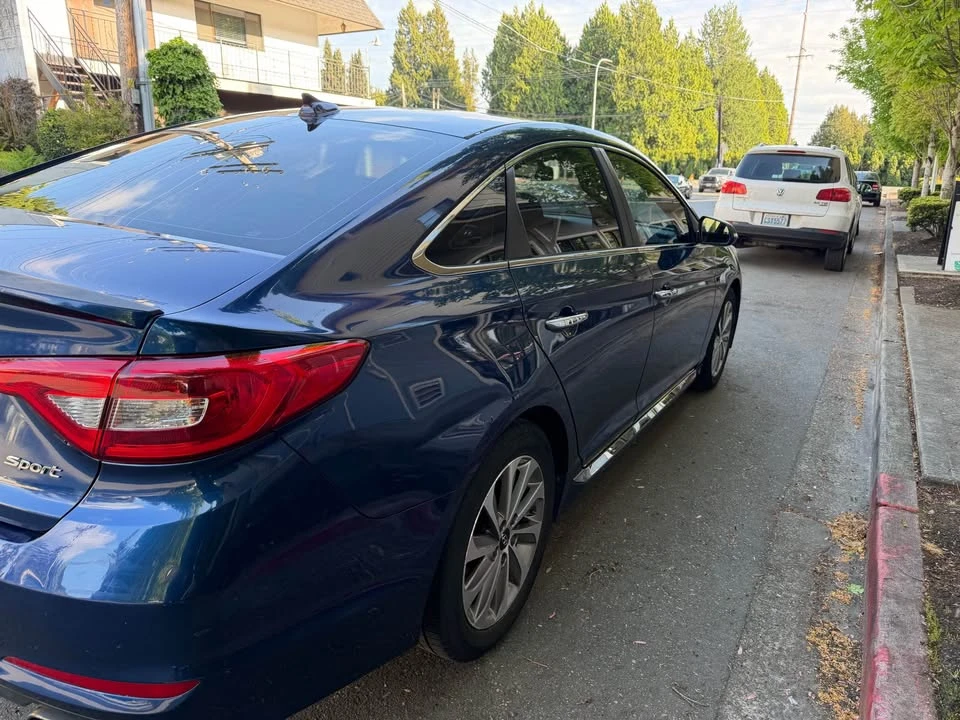 2015 Hyundai Sonata - Image 3 of 9