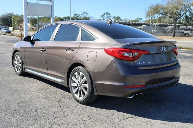 2015 Hyundai Sonata - Image 7 of 12