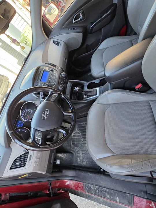 2015 Hyundai Tucson - Image 4 of 8
