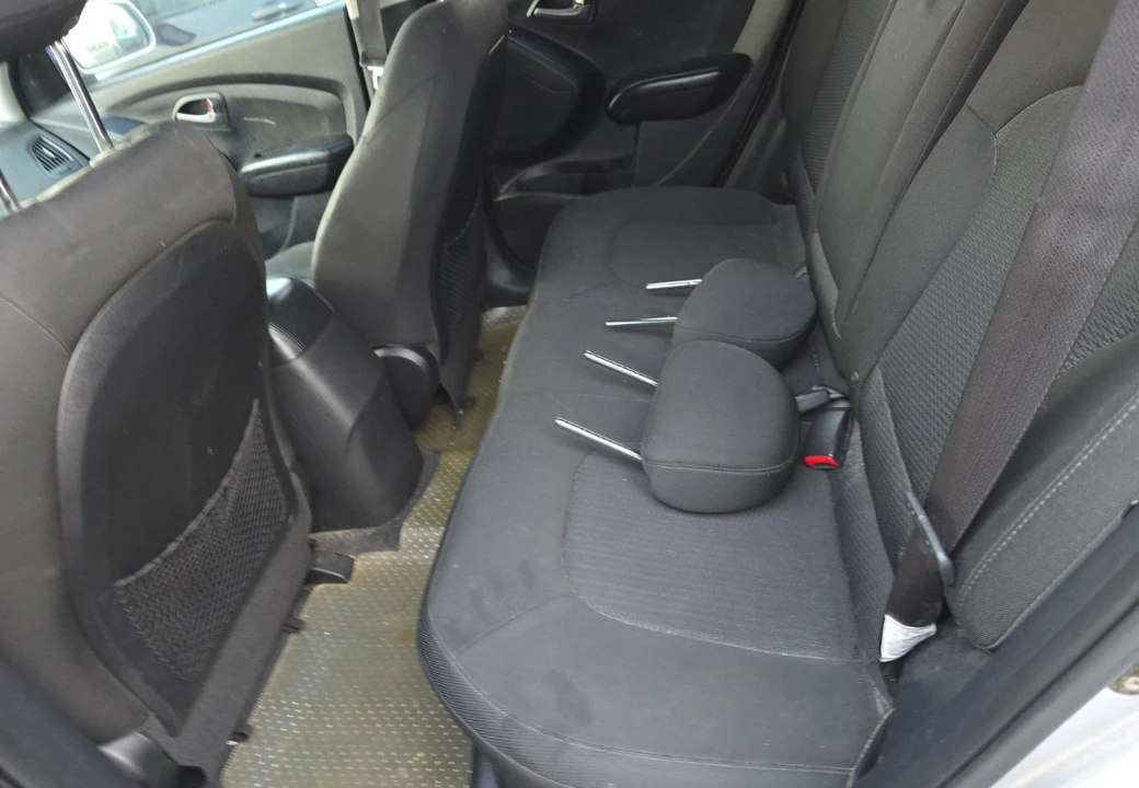 2015 Hyundai Tucson - Image 11 of 12