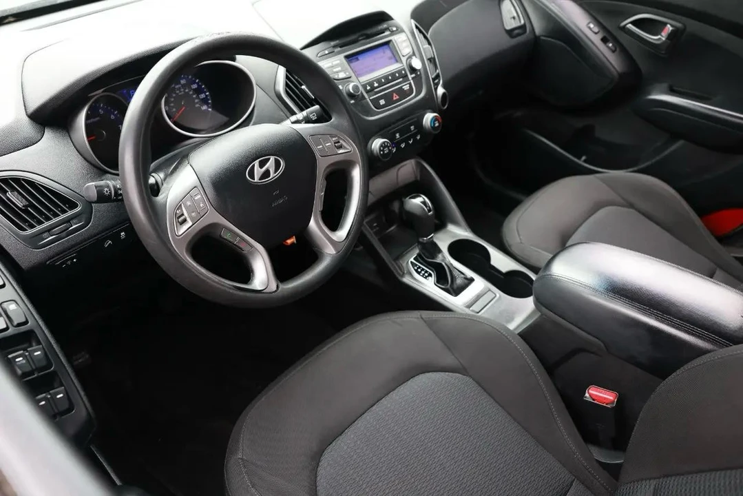 2015 Hyundai Tucson - Image 4 of 12