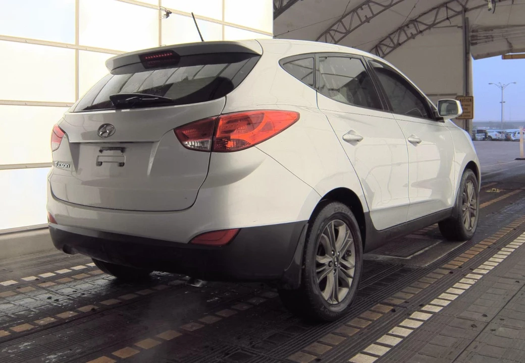 2015 Hyundai Tucson - Image 5 of 12