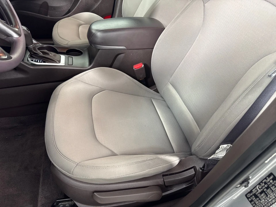 2015 Hyundai Tucson - Image 11 of 12