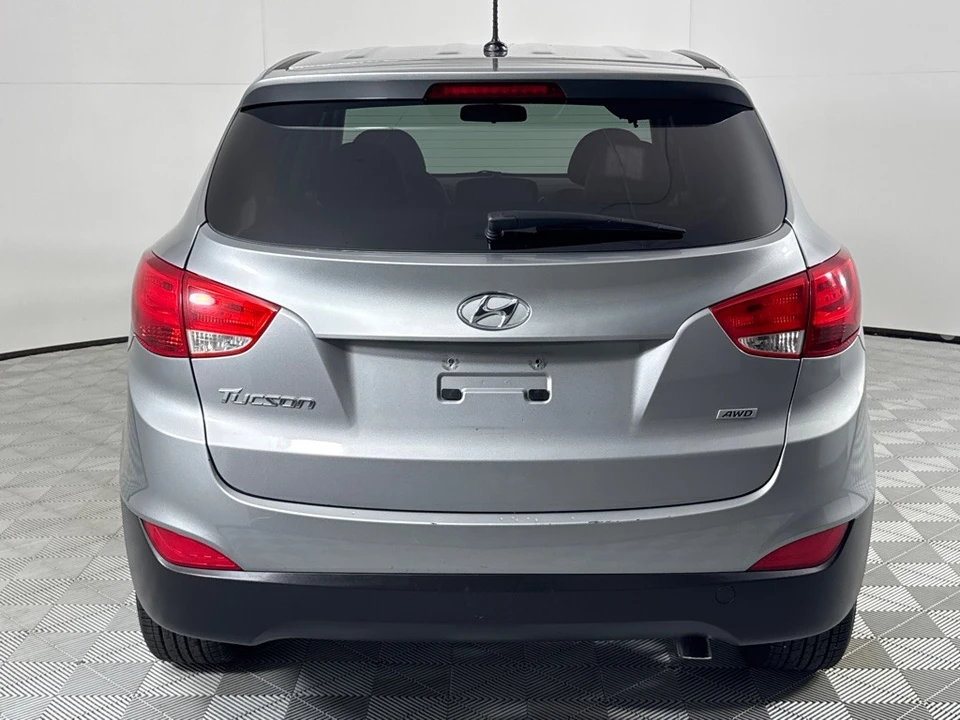 2015 Hyundai Tucson - Image 4 of 12
