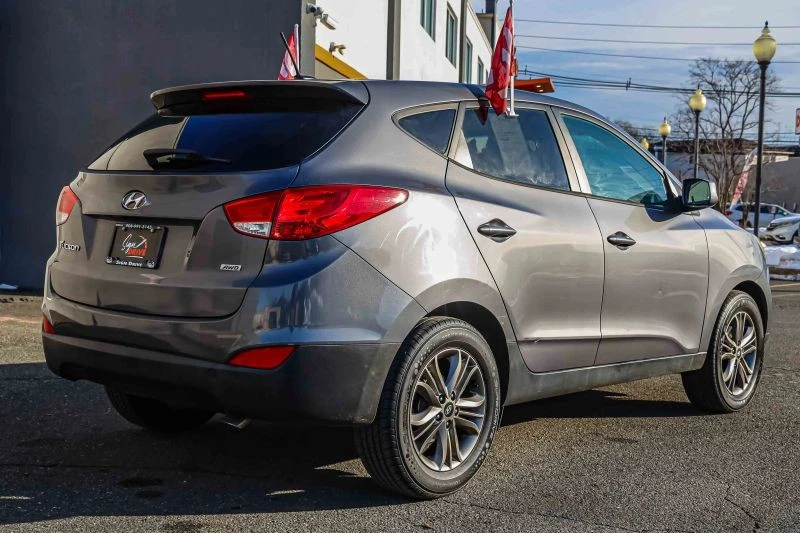 2015 Hyundai Tucson - Image 6 of 12