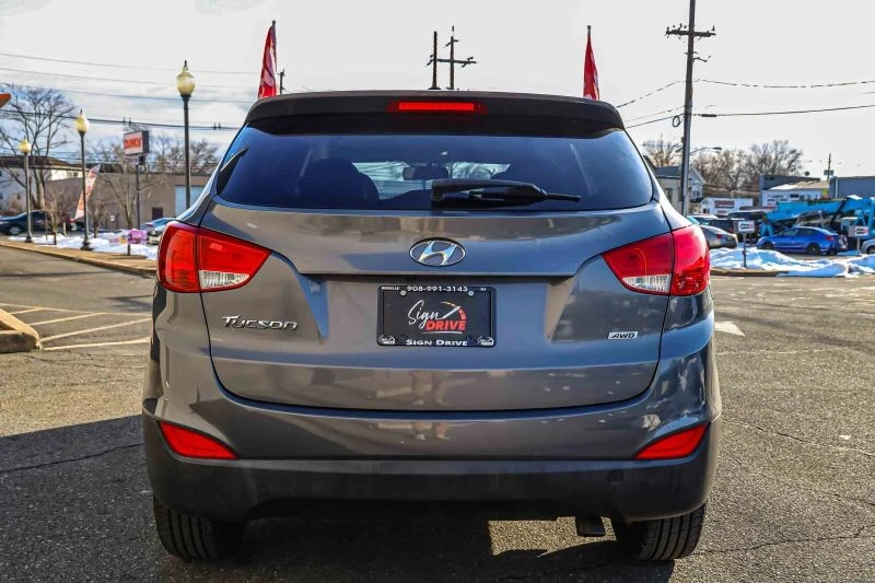 2015 Hyundai Tucson - Image 5 of 12