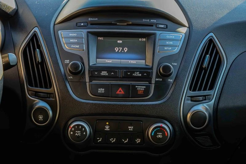 2015 Hyundai Tucson - Image 11 of 12