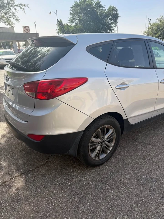 2015 Hyundai Tucson - Image 4 of 13