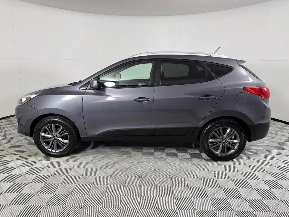 2015 Hyundai Tucson - Image 8 of 21