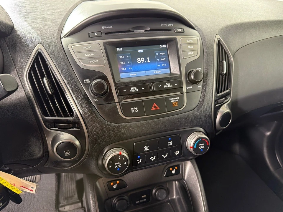 2015 Hyundai Tucson - Image 16 of 21
