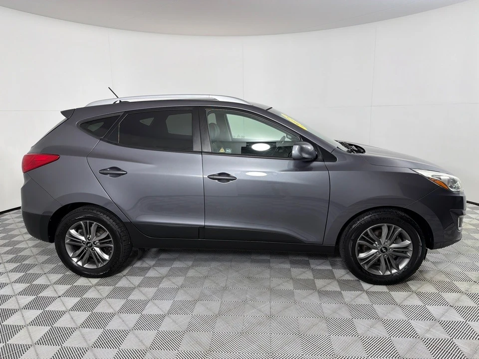 2015 Hyundai Tucson - Image 4 of 21