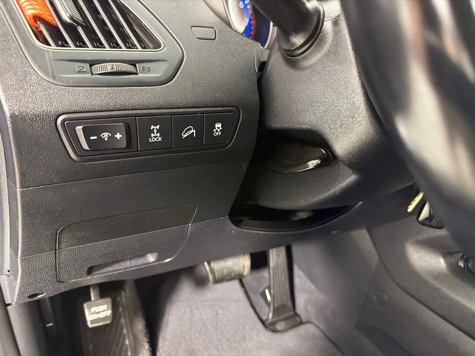 2015 Hyundai Tucson - Image 14 of 21