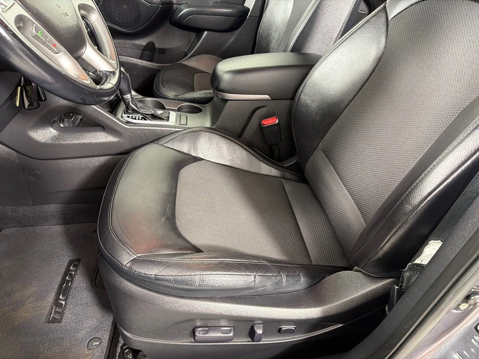 2015 Hyundai Tucson - Image 12 of 21