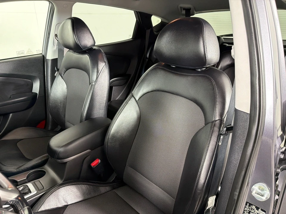 2015 Hyundai Tucson - Image 13 of 21