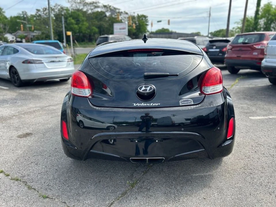 2015 Hyundai Veloster - Image 11 of 11