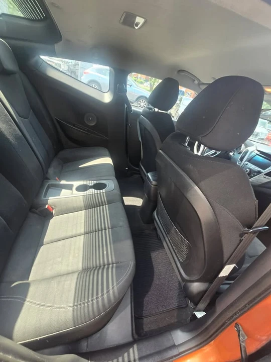 2015 Hyundai Veloster - Image 8 of 9