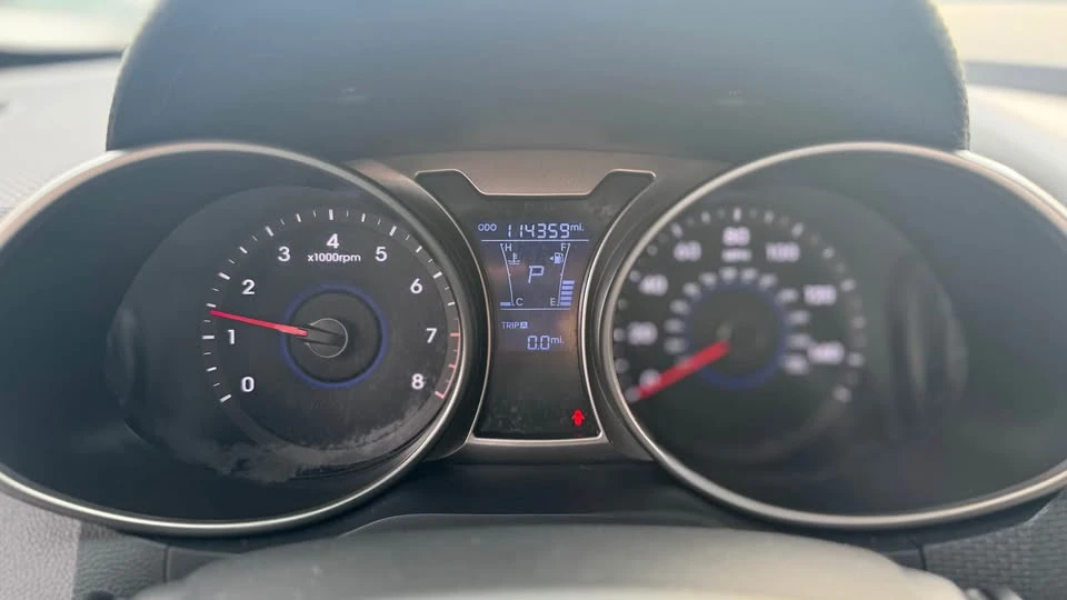 2015 Hyundai Veloster - Image 5 of 16