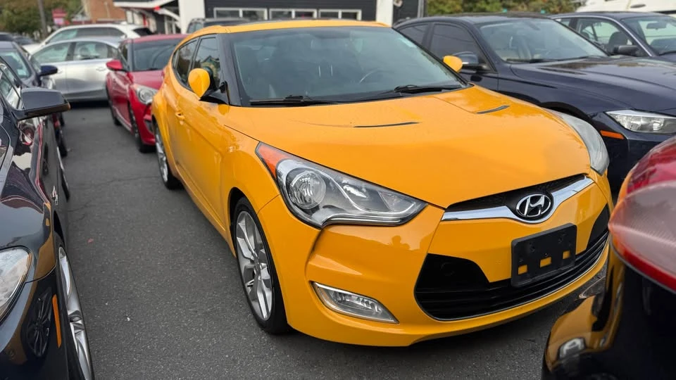 2015 Hyundai Veloster - Image 16 of 16