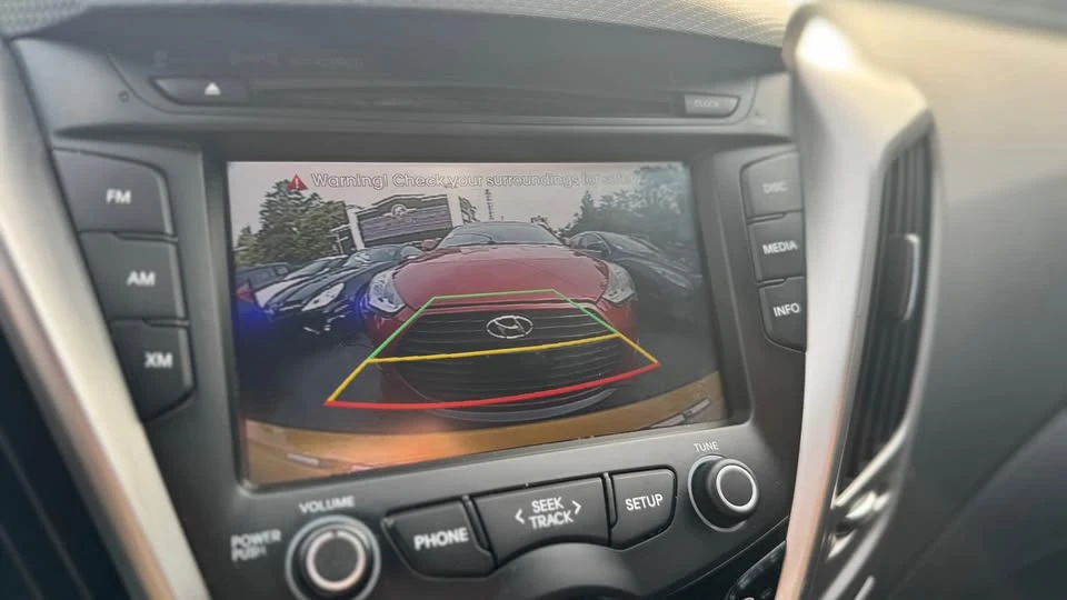 2015 Hyundai Veloster - Image 6 of 16