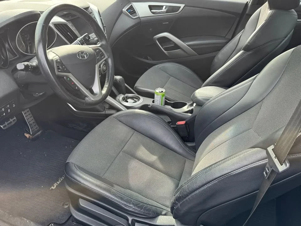 2015 Hyundai Veloster - Image 3 of 4