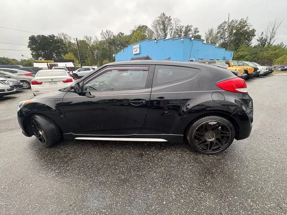 2015 Hyundai Veloster - Image 8 of 20
