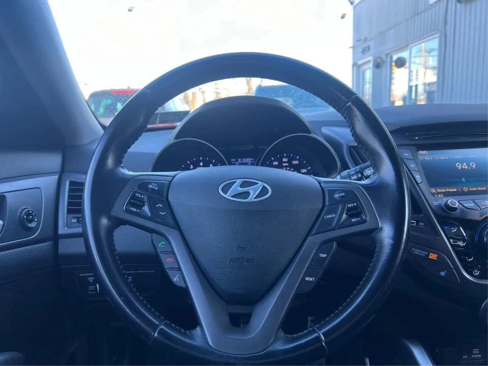 2015 Hyundai Veloster - Image 15 of 15