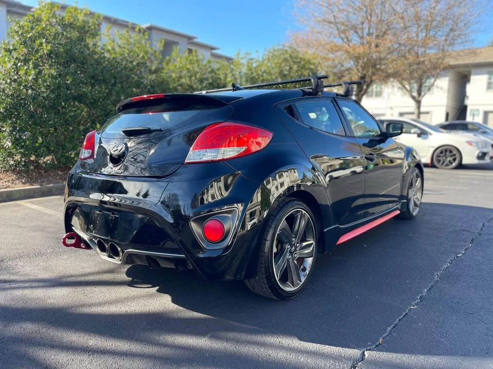 2015 Hyundai Veloster - Image 4 of 10