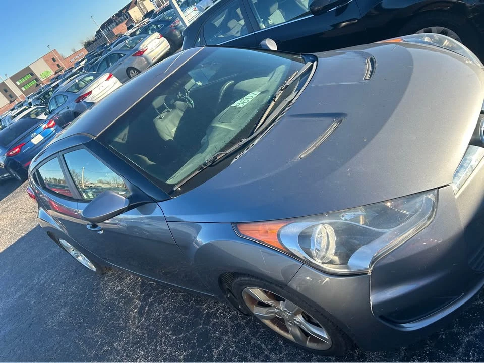 2015 Hyundai Veloster - Image 4 of 9