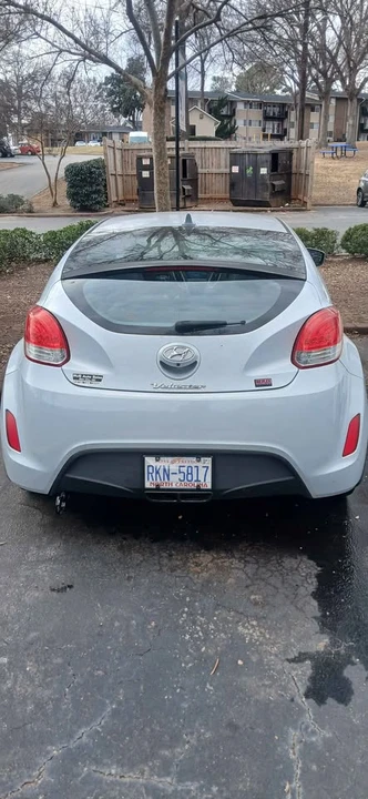 2015 Hyundai Veloster - Image 6 of 8