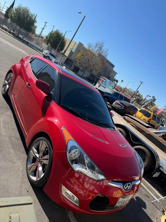2015 Hyundai Veloster - Image 11 of 11