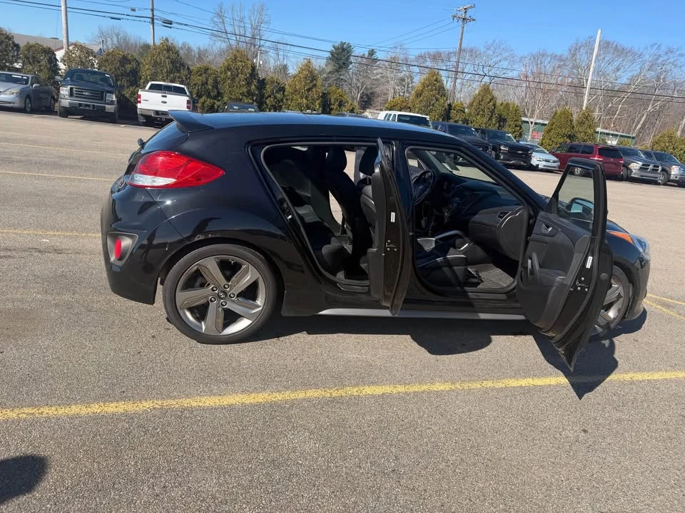 2015 Hyundai Veloster - Image 3 of 7