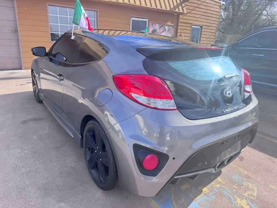 2015 Hyundai Veloster - Image 15 of 15
