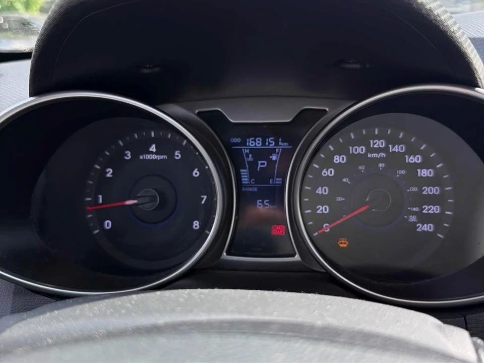 2015 Hyundai Veloster - Image 6 of 8