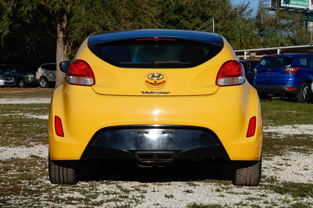 2015 Hyundai Veloster - Image 7 of 12