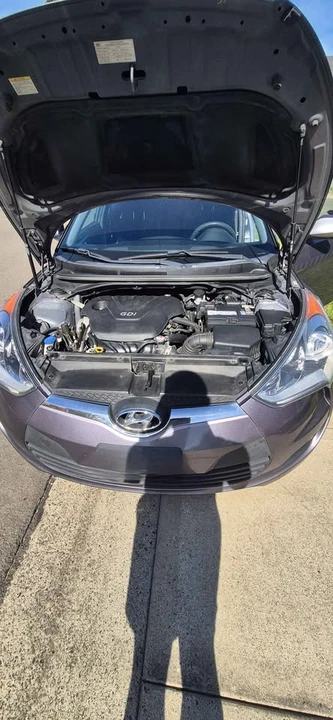2015 Hyundai Veloster - Image 12 of 16