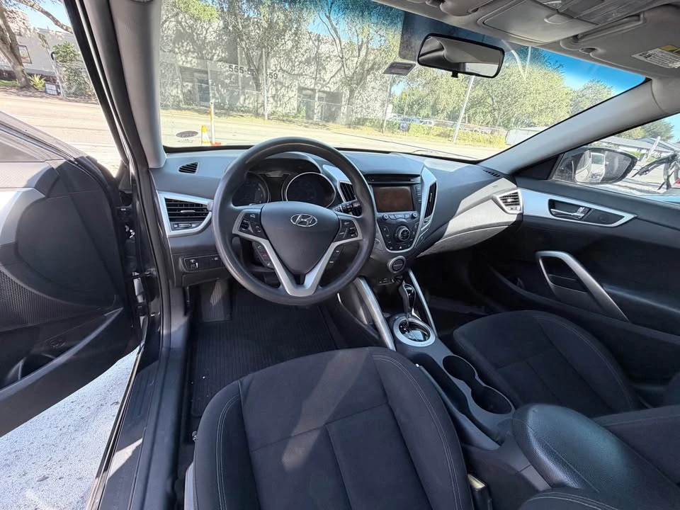 2015 Hyundai Veloster - Image 5 of 6