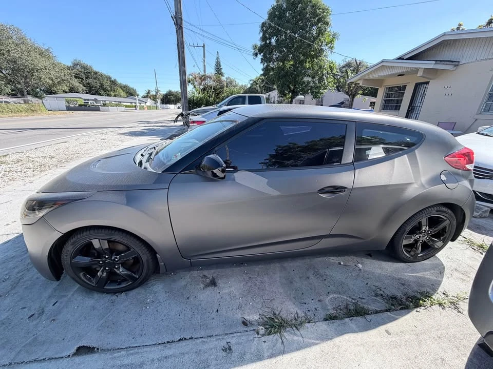 2015 Hyundai Veloster - Image 2 of 6