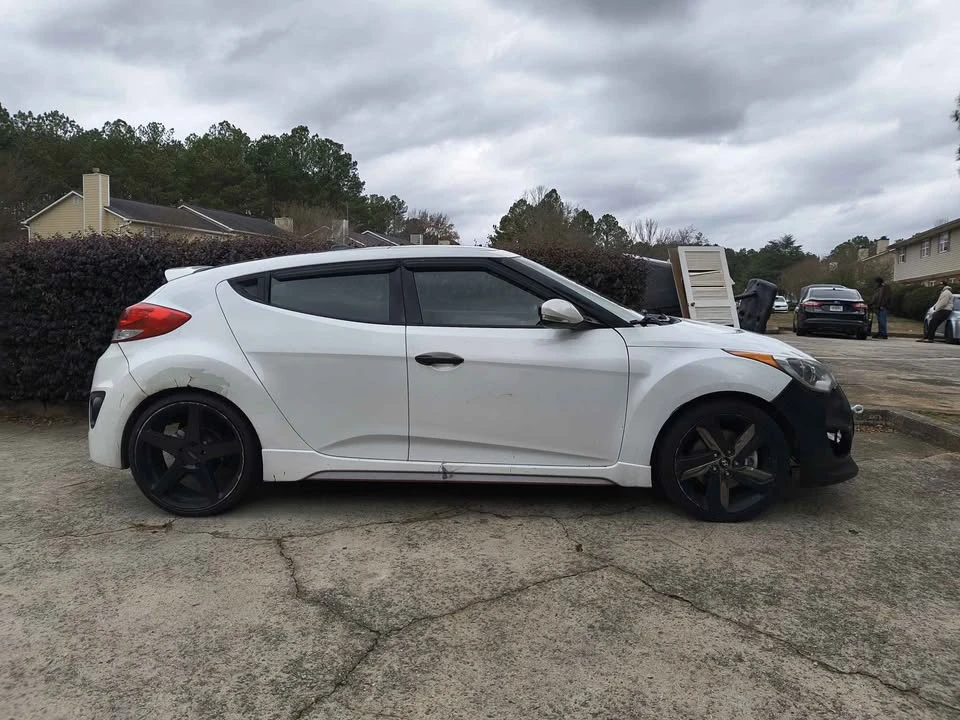 2015 Hyundai Veloster - Image 4 of 4