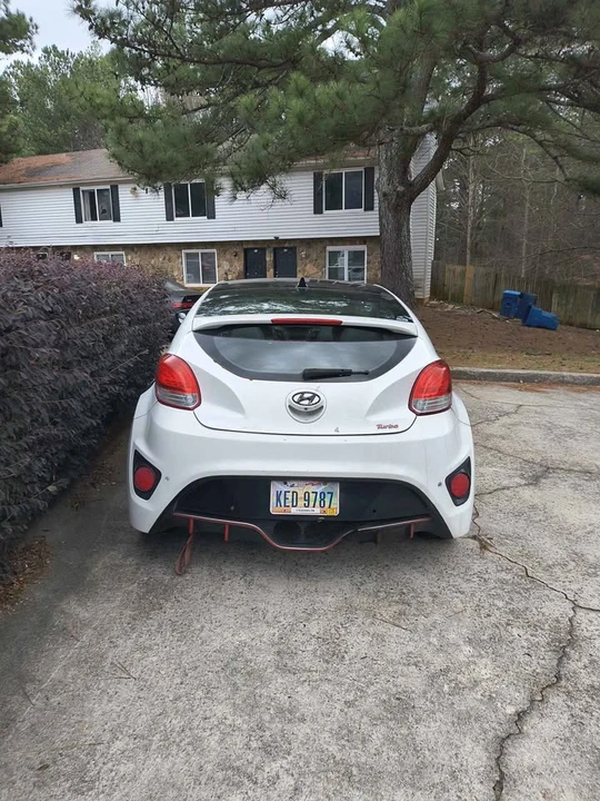 2015 Hyundai Veloster - Image 3 of 4