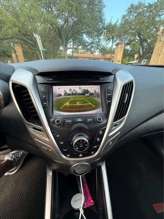 2015 Hyundai Veloster - Image 5 of 18