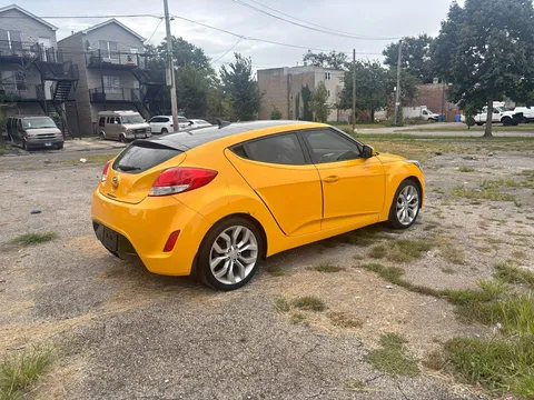 2015 Hyundai Veloster 2.0 Coupe 3D